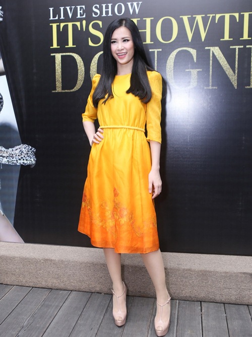 Đông Nhi làm liveshow đầu tiên sau 8 năm vào showbiz - 1