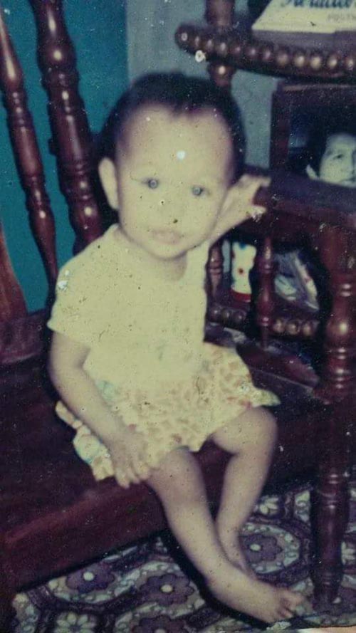 Loạt ảnh ngày bé xinh xắn của 2 ứng cử viên Quán quân Vietnam Idol - 1