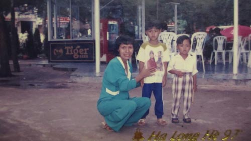 Loạt ảnh ngày bé xinh xắn của 2 ứng cử viên Quán quân Vietnam Idol - 18