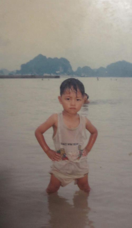 Loạt ảnh ngày bé xinh xắn của 2 ứng cử viên Quán quân Vietnam Idol - 15