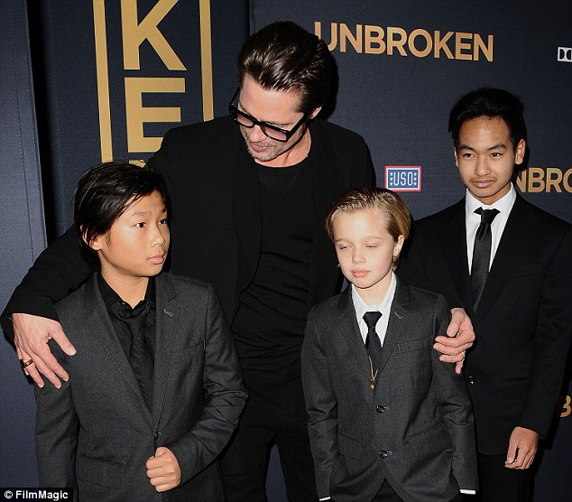Brad Pitt bị FBI điều tra vì hành vi bạo lực gia đình với con trai nuôi Maddox - 6