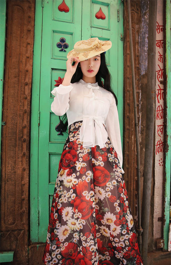 quot;Đánh thứcquot; mùa thu với những mẫu váy không thể ngọt ngào hơn - 9