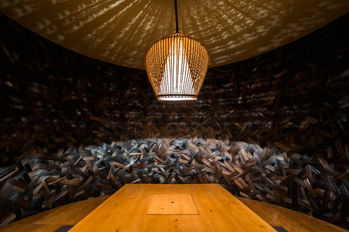 Nhà hàng độc đáo giữa trung tâm Hà Nội lên báo Mỹ - 4