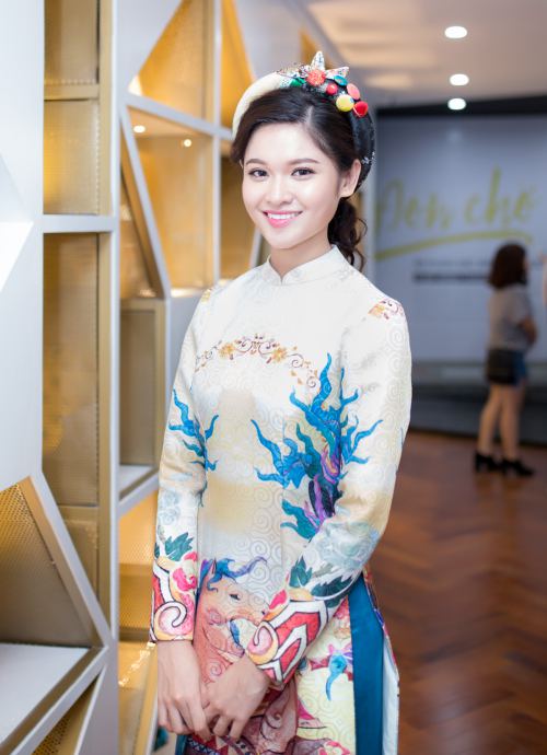 Thì ra đây là lý do Á hậu Thùy Dung được ví như cô Tấm thời nay - 2