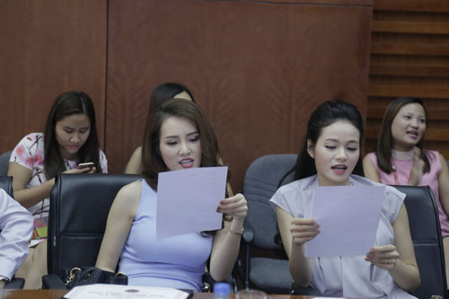 Á hậu Thụy Vân, MC Thu Hương nhận học bổng MBA ở mức cao nhất - 5