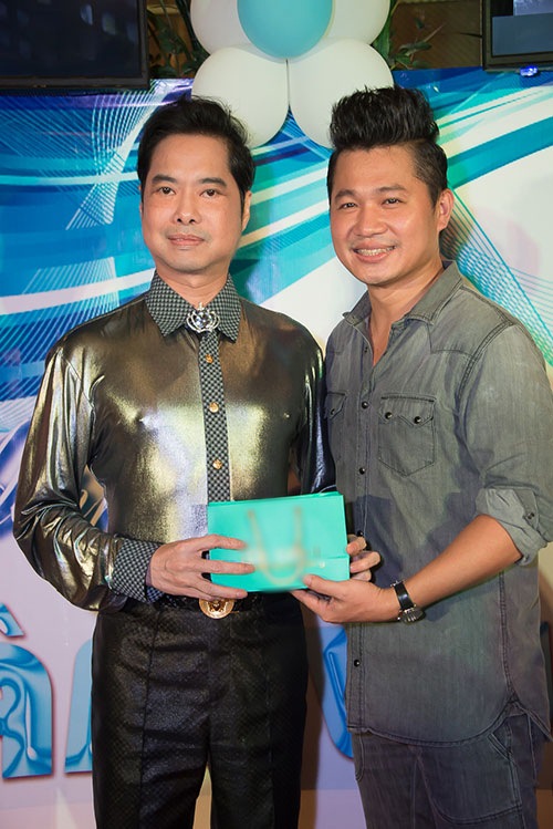 Sống khép kín, không tụ tập đã lâu, Ngọc Sơn bỗng phá lệ đến mừng sinh nhật Lâm Vũ - 1