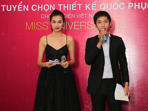Á hậu Lệ Hằng khoe vòng 1 gợi cảm khi hội ngộ Phạm Hương - 5