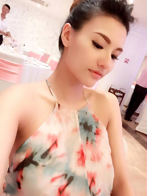 quot;Bà bầuquot; Hồng Quế hạnh phúc khoe ảnh tình cảm bên quot;bạn trai bí mậtquot; - 6