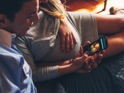 Bà bầu - Trở về nhà sau chuyến công tác dài, người chồng ngỡ ngàng trước bí mật được vợ giấu kín