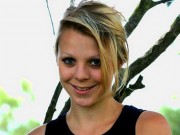 Tin tức - Cô gái trẻ chết sau khi dùng thuốc tránh thai trong thời gian dài