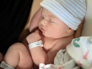 Làm mẹ - Cách hạ sốt cho trẻ 4 tháng tuổi chuẩn nhất theo bác sĩ tư vấn