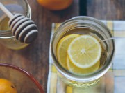 Sức khỏe - Biện pháp tự nhiên thoát khỏi cơn đau họng nhanh chóng