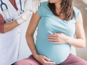 Bà bầu - Tiêm phòng uốn ván cho bà bầu có ảnh hưởng đến thai nhi không?