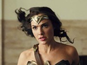 Lifestyle - Hé lộ hành trình Wonder Woman - Người Dơi đi tìm các siêu anh hùng thành lập "Liên Minh Công Lý"