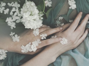 Hãy cho tôi xem ngón tay cái, tôi sẽ nói cho bạn biết, bạn là người thế nào!