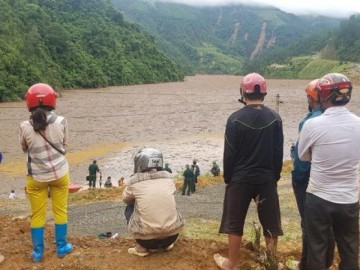 3 mẹ con trong 1 gia đình bị lũ quét cuốn trôi ở Yên Bái: Đã tìm thấy thi thể người mẹ