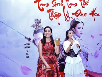 Hạnh Thúy và các sao Việt hớn hở khi đi xem Tam sinh tam thế của Lưu Diệc Phi