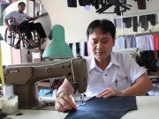 Tin tức - Chàng thợ may "không chân" với mong muốn được dạy nghề miễn phí cho người khuyết tật