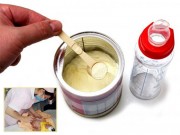 Yêu con - Tăng lượng bột, dùng nước khoáng pha sữa tưởng giúp bé tăng cân hóa ra là sai lầm