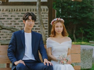 “Cô dâu Thuỷ thần” tập cuối: Sau tất cả, “nam thần… kinh” cũng ở bên “nô lệ mặt đơ”