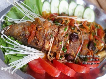 Mùng 2/9 làm cá quả sốt nấm cho cả nhà bữa ăn đẹp mắt ngon miệng