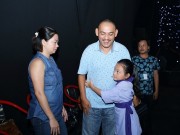 Giải trí - Con gái nhạc sĩ Yên Lam - cô bé dễ thương đang liên tục "tấn công" khán giả truyền hình