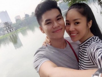 Lê Phương khoe cuộc sống hạnh phúc: vợ livestream, chồng vào bếp