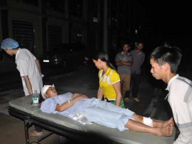 Sạt lở đất nghiêm trọng ở Yên Bái khiến 2 người chết, 7 người bị thương