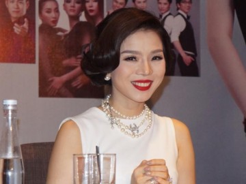 Lệ Quyên thuở đầu đi hát chuyên xào bài của Mỹ Lệ