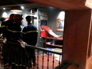 Hà Nội: Kẹt trong thang máy vận chuyển đồ ăn tại nhà hàng, nam thanh niên tử vong