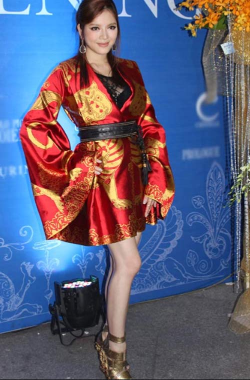 Khi Sao Việt #039;dìm hàng#039; đồ hiệu - 10