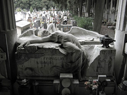 Những nghĩa trang ám ảnh nhất thế giới - 8