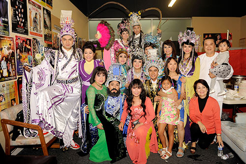 Hà Phương quot;lấy trọnquot; nước mắt khán giả VN tại Mỹ - 15