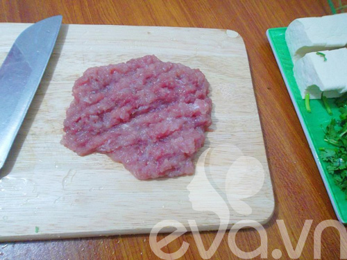 Finely minced meat
