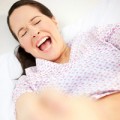 Bà bầu - ‘Rùng mình’ nghĩ đến ngày đi đẻ