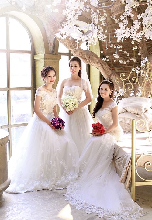 Cô dâu Huế mặc váy cưới gần 1 tỷ đồng - Ngôi sao