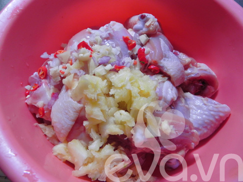 Gà kho thơm đậm chất Nam Bộ - 4