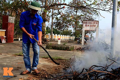 Quảng Bình rủ cờ tang tưởng niệm Đại tướng - 11