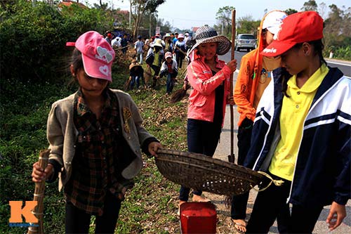 Quảng Bình rủ cờ tang tưởng niệm Đại tướng - 7