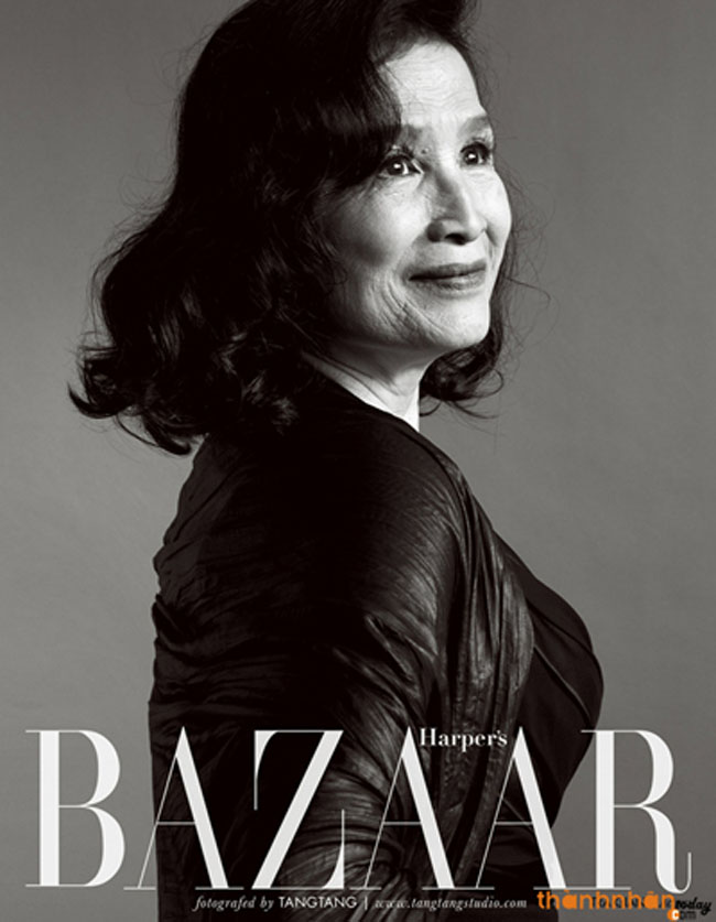 Nghệ sĩ nhân dân xuất hiện trên bìa tạp chí thời trang danh tiếng H.Bazaar với vẻ đẹp thanh lịch của tuổi già.
