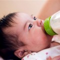 Tin tức - Anh: Phát hiện sữa formula có hàm lượng nhôm vượt mức