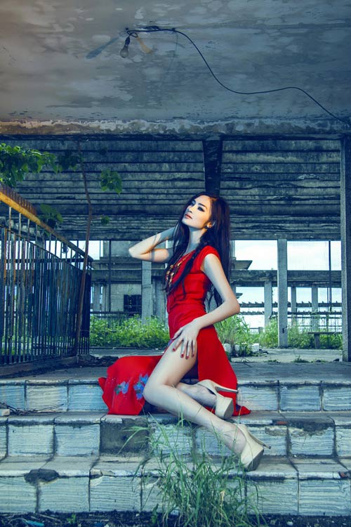 Ngọc Oanh hóa nàng họa sĩ xinh đẹp - 11