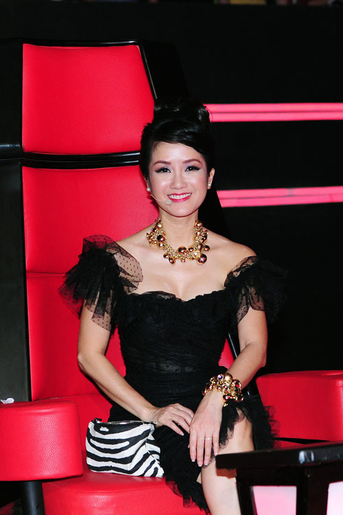 Hồng Nhung đòi... đánh thí sinh trên sân khấu - 9