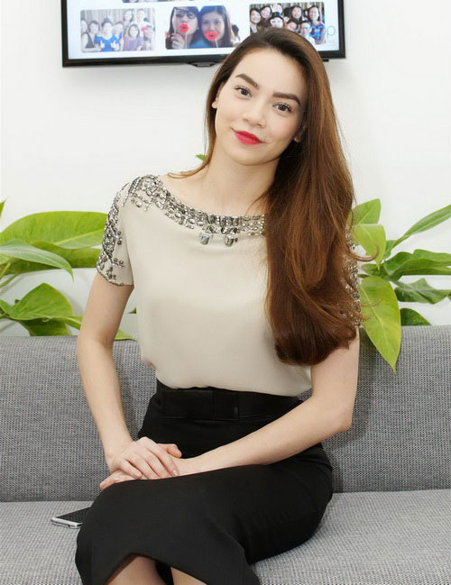 HH Hương Giang đẹp mặn mà quot;gái một conquot; - 6