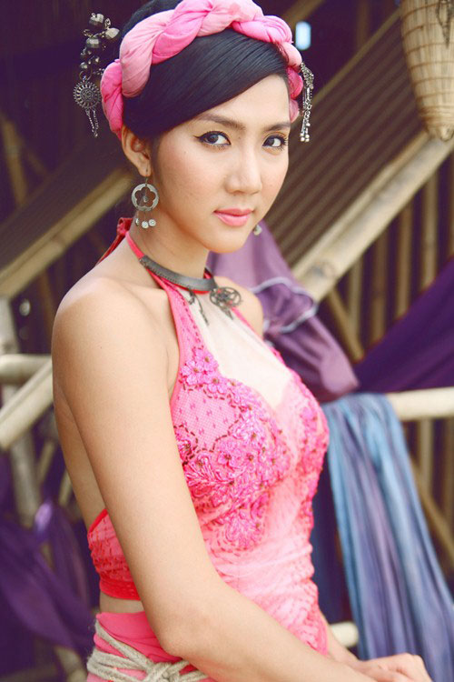 Sao Việt quot;bóiquot; quán quân Cuộc đua kỳ thú 2013 - 6