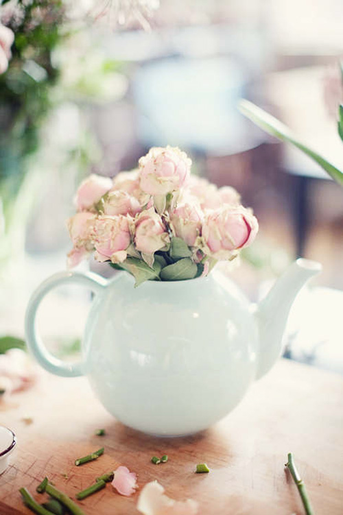 Hoa đẹp 20-10 cắm bình trà hoa thơm phức
