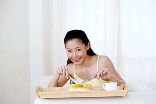 Ăn sáng đủ dưỡng chất giúp tăng khả năng sinh sản - 1