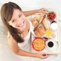 Sức khỏe - Ăn sáng đủ dưỡng chất giúp tăng khả năng sinh sản
