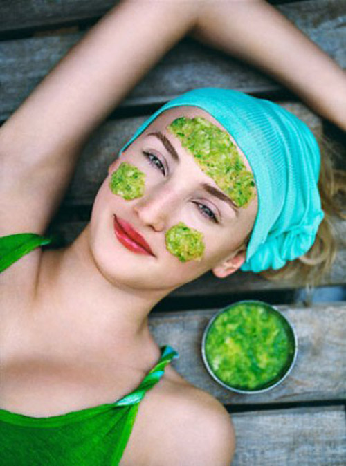 Phụ nữ Nhật làm đẹp bằng... mướp - 1