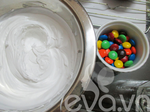 Chào Halloween bằng cupcake “xác ướp” - 2